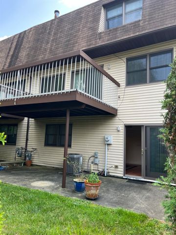 3601 N Oaks Boulevard, North Brunswick, NJ 08902