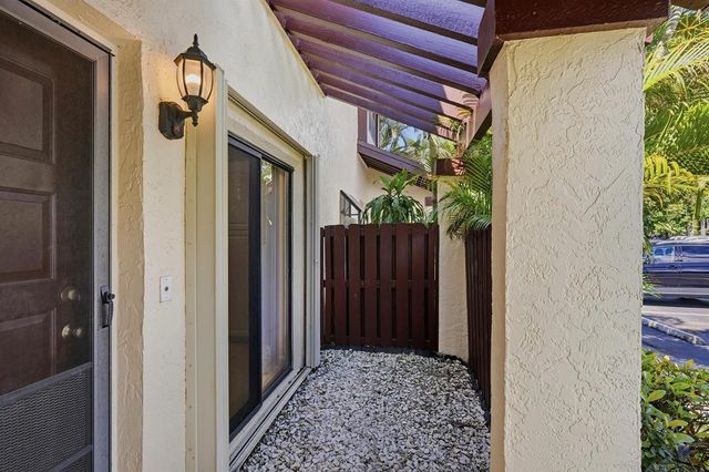 3797 Carambola Circle N, Coconut Creek, FL 33066
