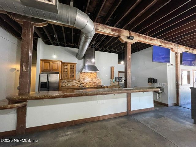 1602 WALNUT Street, Jacksonville, FL 32206