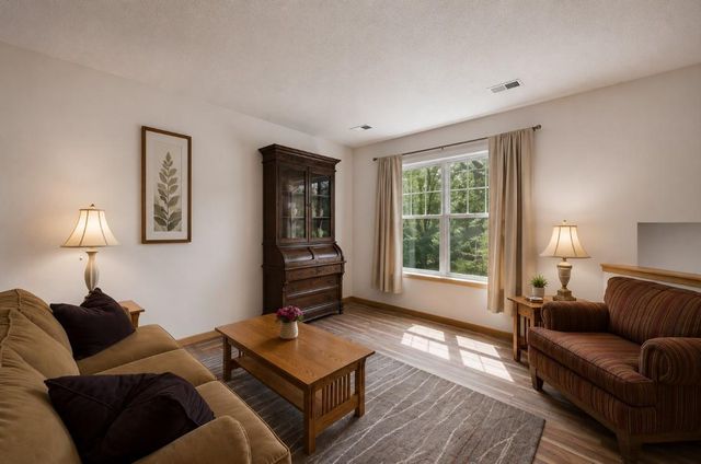 625 Wesley Commons Drive 47, Golden Valley, MN 55427