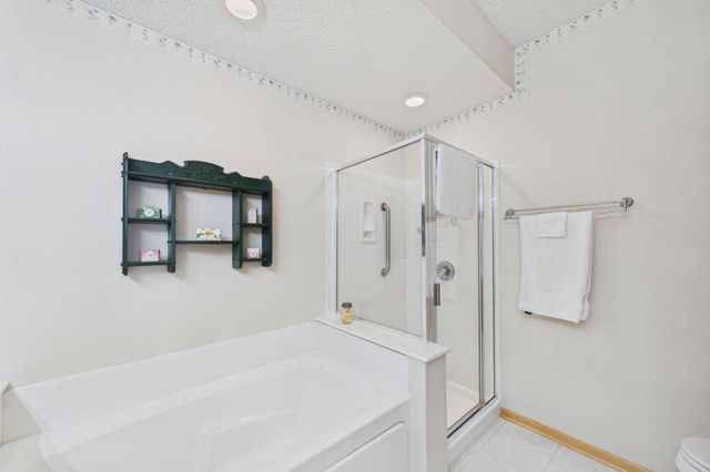 625 Wesley Commons Drive 47, Golden Valley, MN 55427