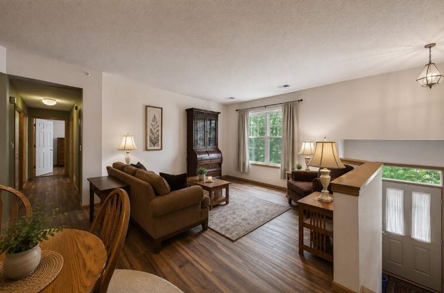 625 Wesley Commons Drive 47, Golden Valley, MN 55427