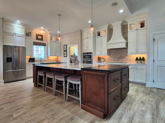 8004 East Bay Ct., Myrtle Beach, SC 29579