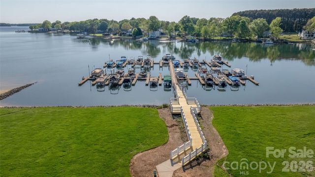 18840 Nautical Drive 64, Cornelius, NC 28031