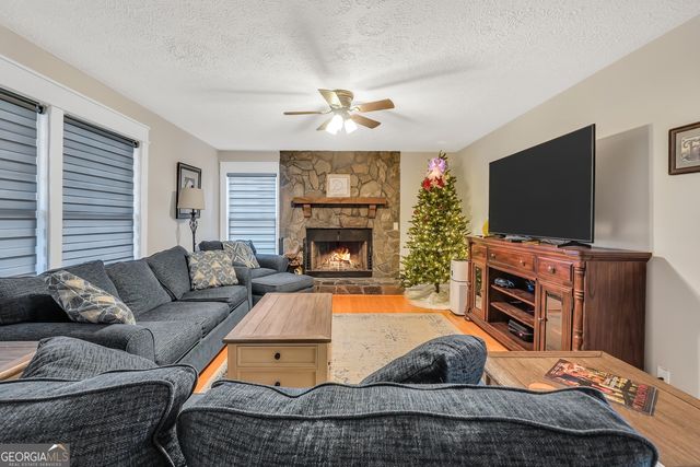 1392 Luella Road, Locust Grove, GA 30248