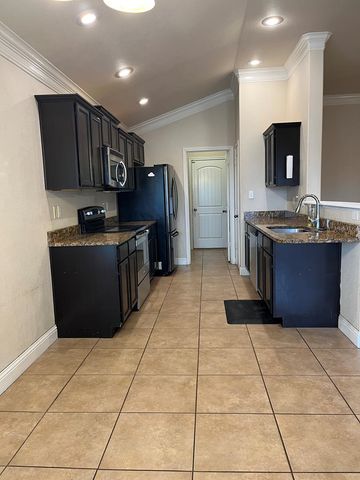 5926 Wagner, Midland, TX 79706