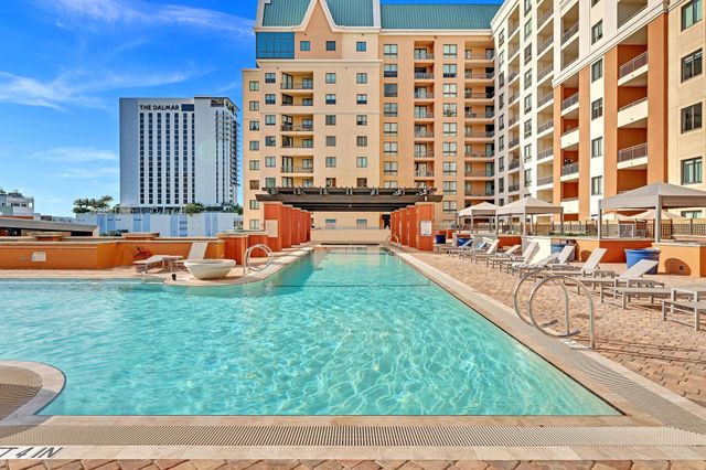 110 N FEDERAL Highway 1113, Fort Lauderdale, FL 33301
