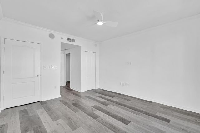 110 N FEDERAL Highway 1113, Fort Lauderdale, FL 33301
