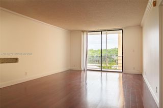 2935 NE 163rd St 5T, North Miami Beach, FL 33160