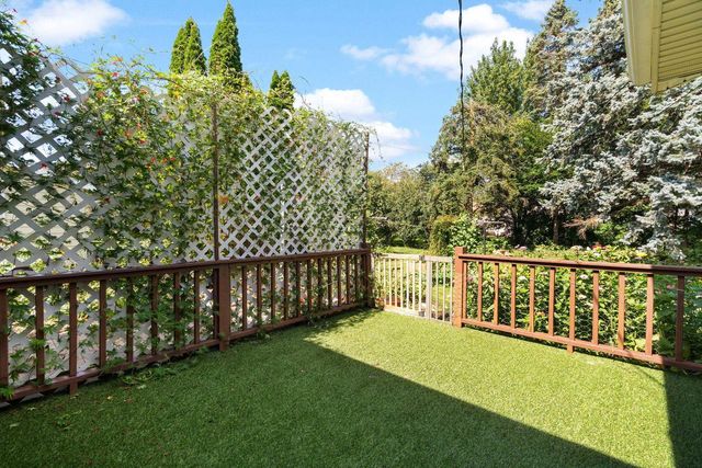 320 W Elm Street, Sun Prairie, WI 53590