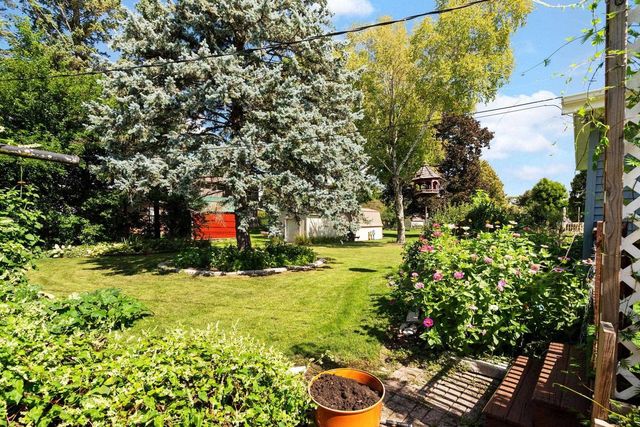 320 W Elm Street, Sun Prairie, WI 53590