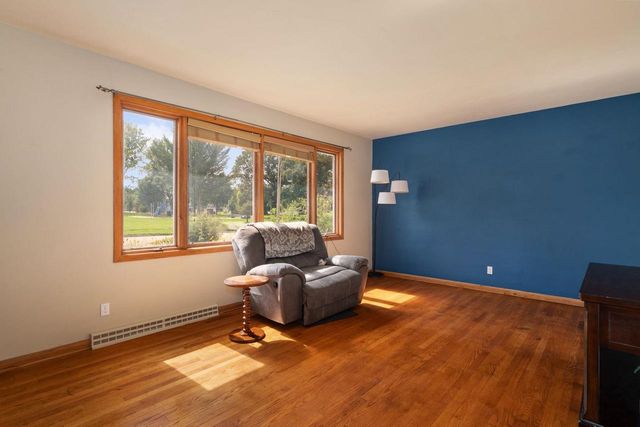320 W Elm Street, Sun Prairie, WI 53590