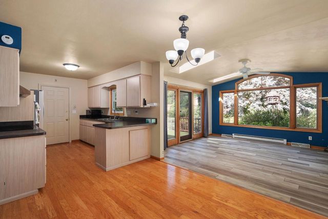 320 W Elm Street, Sun Prairie, WI 53590
