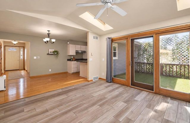 320 W Elm Street, Sun Prairie, WI 53590