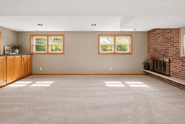 320 W Elm Street, Sun Prairie, WI 53590