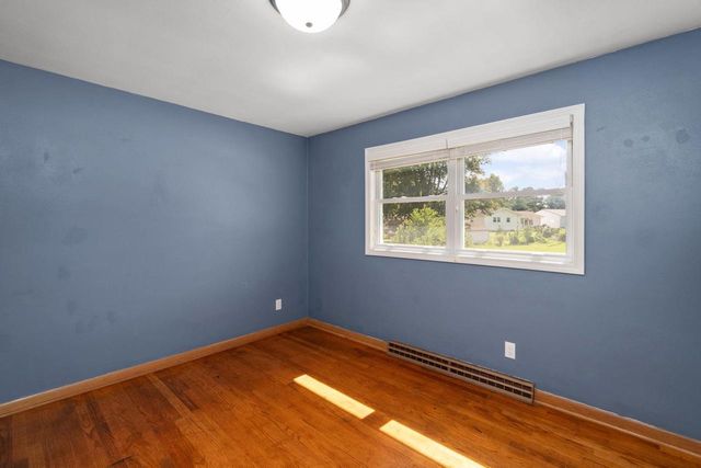 320 W Elm Street, Sun Prairie, WI 53590
