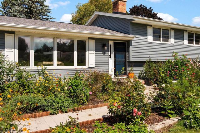 320 W Elm Street, Sun Prairie, WI 53590