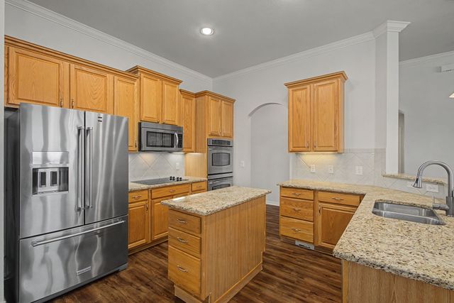 434 Long Cove Drive, Fairview, TX 75069