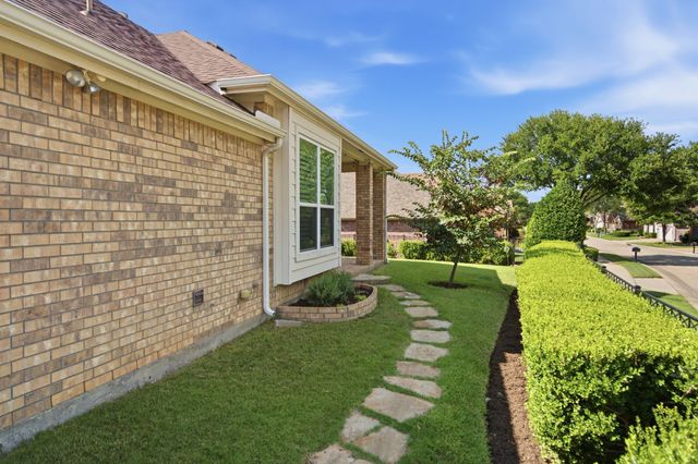434 Long Cove Drive, Fairview, TX 75069