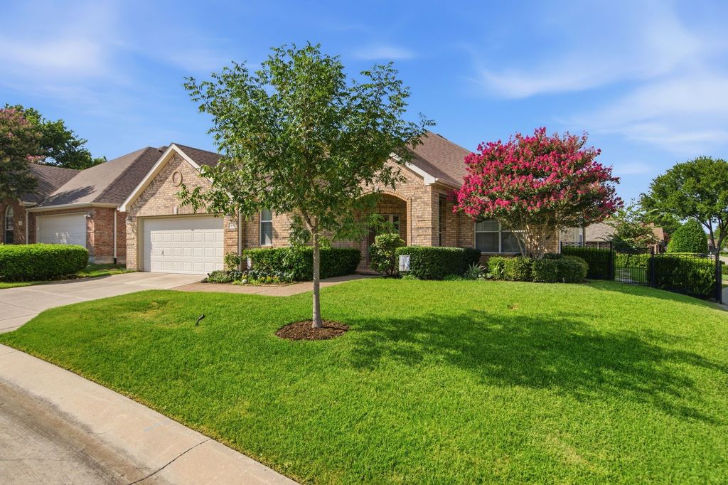 434 Long Cove Drive, Fairview, TX 75069