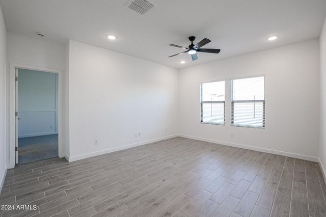 7908 W Frier Drive, Glendale, AZ 85303