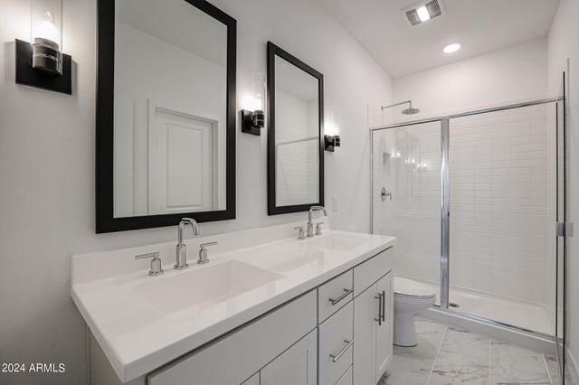 7908 W Frier Drive, Glendale, AZ 85303