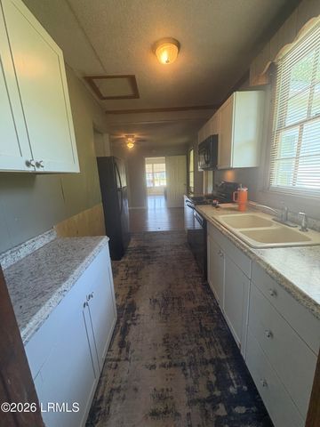 433 Main Street, Fairfax, SC 29827