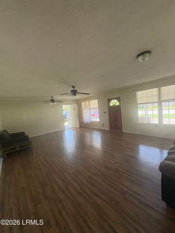 433 Main Street, Fairfax, SC 29827