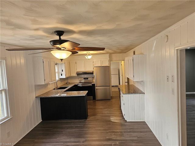 2230 Independence Road, Winston-salem, NC 27106