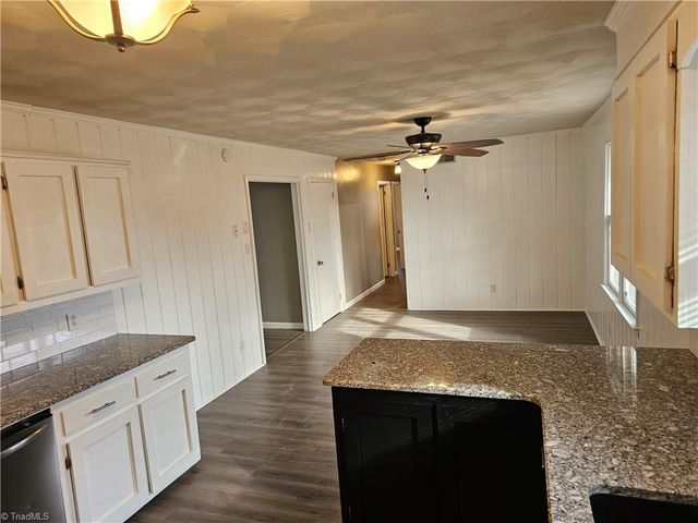 2230 Independence Road, Winston-salem, NC 27106