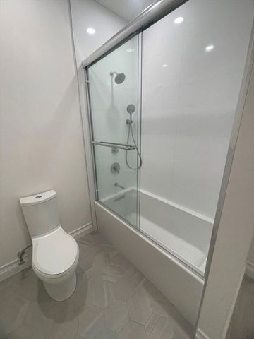 14 Mount Hood Road 5, Boston, MA 02135