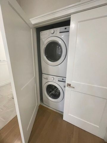 14 Mount Hood Road 5, Boston, MA 02135