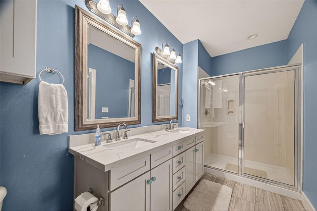 4211 Pointe West Drive 203, Galveston, TX 77554