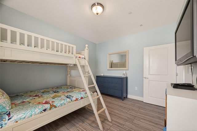 4211 Pointe West Drive 203, Galveston, TX 77554