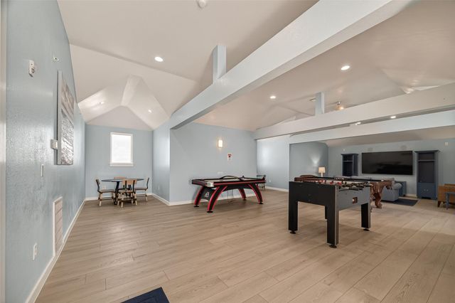 4211 Pointe West Drive 203, Galveston, TX 77554