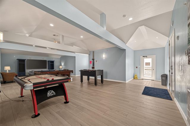 4211 Pointe West Drive 203, Galveston, TX 77554
