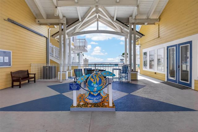 4211 Pointe West Drive 203, Galveston, TX 77554