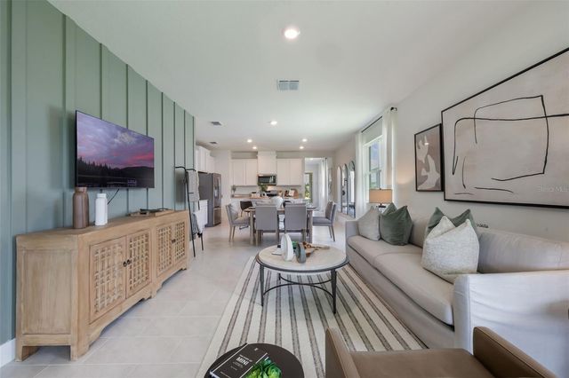 2281 HAMDEN WAY, Mount Dora, FL 32757