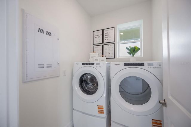 2281 HAMDEN WAY, Mount Dora, FL 32757