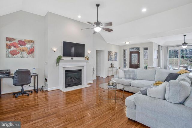 220 SANDHILL CT, St Leonard, MD 20685