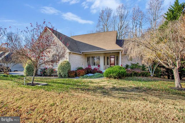 220 SANDHILL CT, St Leonard, MD 20685