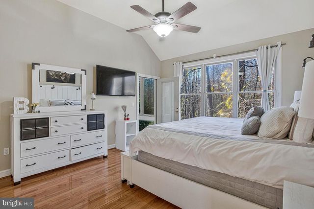 220 SANDHILL CT, St Leonard, MD 20685