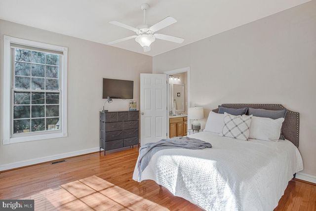 220 SANDHILL CT, St Leonard, MD 20685