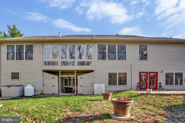 220 SANDHILL CT, St Leonard, MD 20685