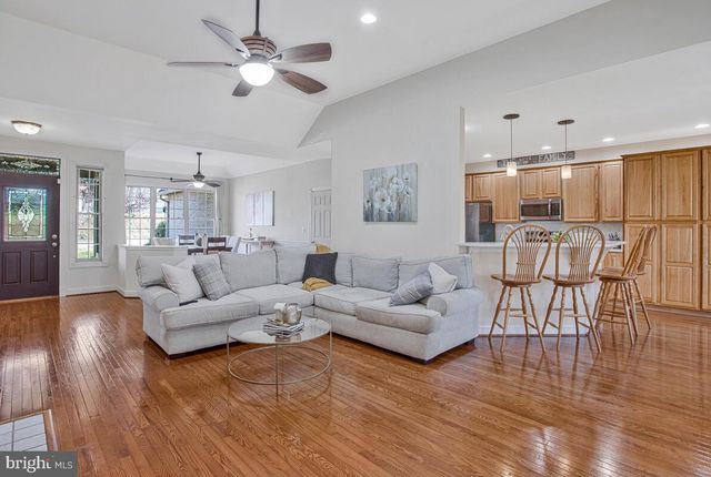 220 SANDHILL CT, St Leonard, MD 20685