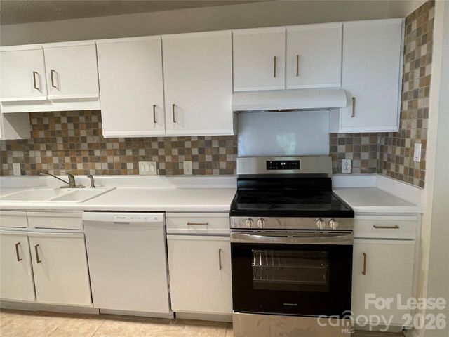 7368 Rose Terrace Court, Charlotte, NC 28215