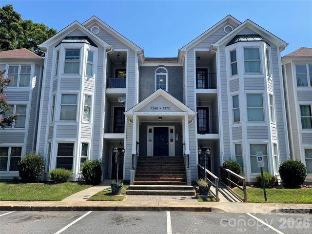 7368 Rose Terrace Court, Charlotte, NC 28215