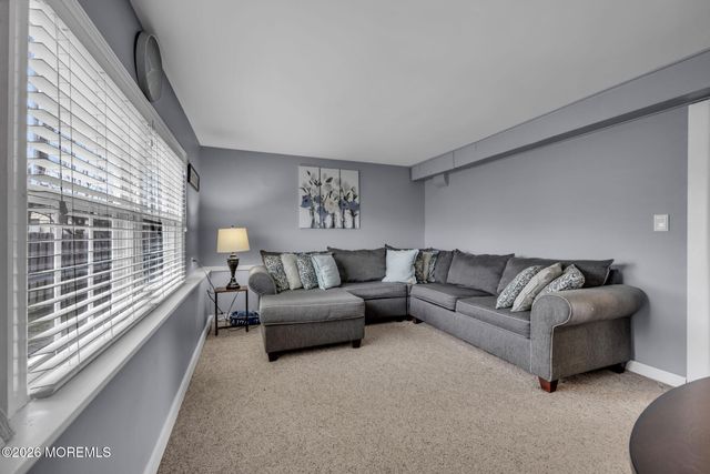 26 Exeter Street, Old Bridge, NJ 08857