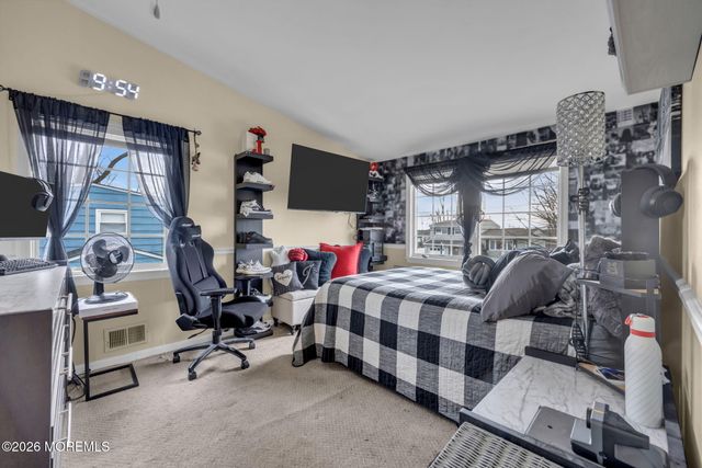 26 Exeter Street, Old Bridge, NJ 08857