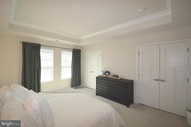 13943 AIRFOIL RD, Herndon, VA 20171